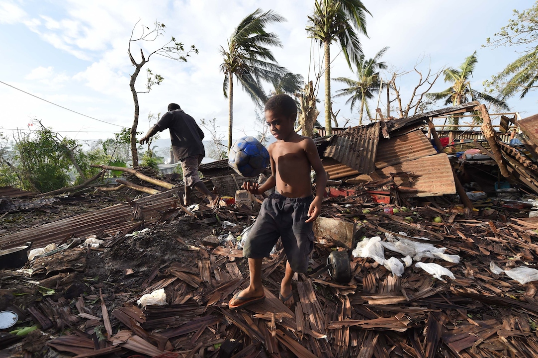 Il est temps de réparer le disque rayé de l’industrie humanitaire