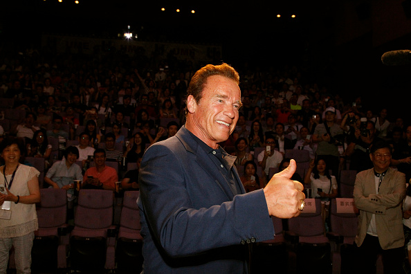 Arnold Schwarzenegger est-il mort?