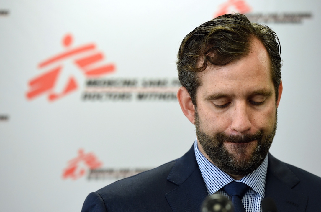 Les attaques contre les hôpitaux sont-elles des crimes de guerre ?