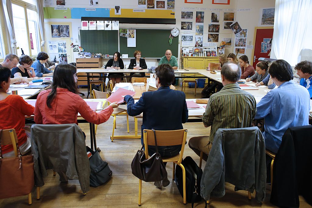 Attentats de Paris : les profs travaillent leur réponse