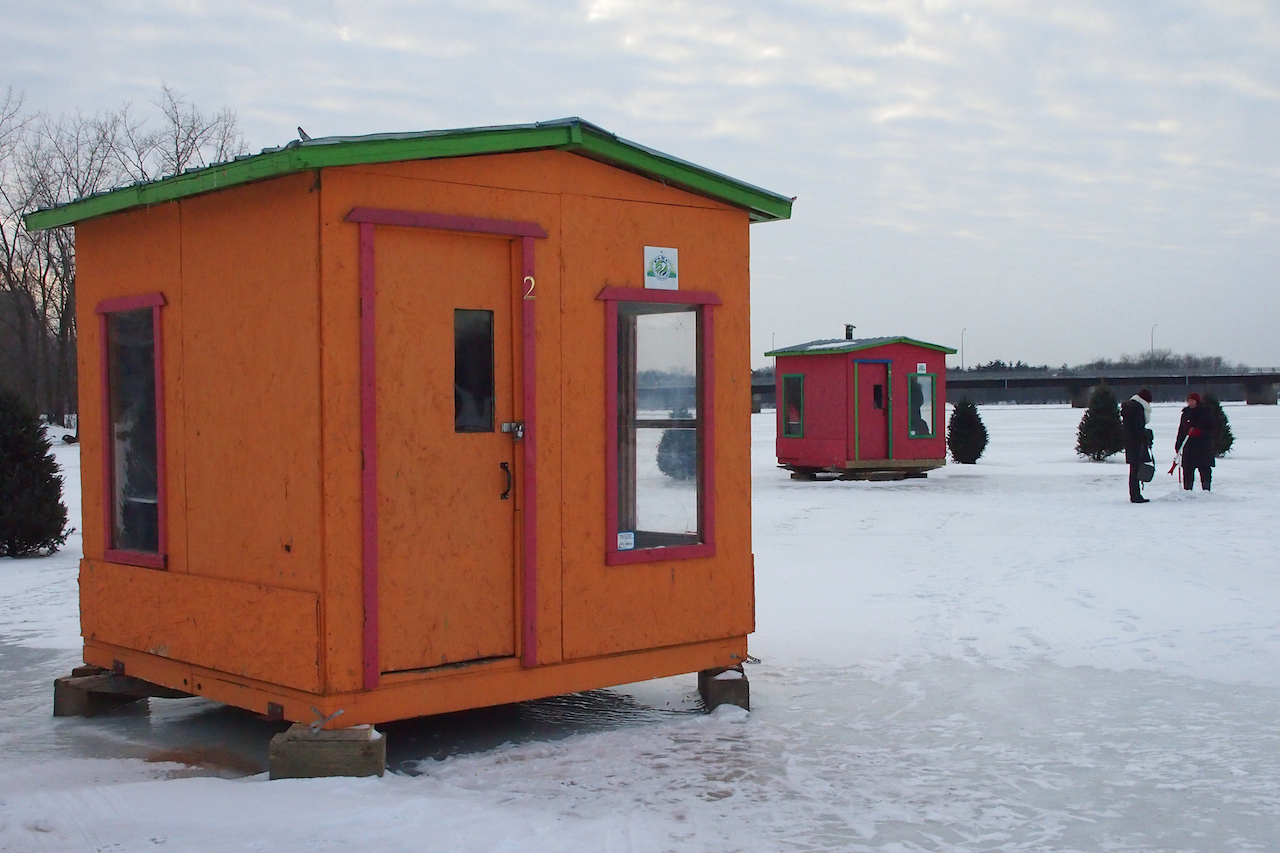 Pêche blanche à Laval
