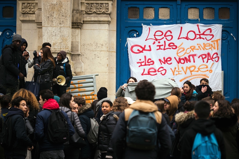Les jeunes, vent debout contre la loi El Khomri