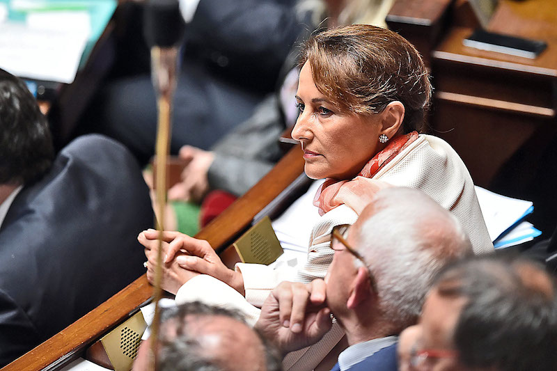 Polluants chimiques : un désaccord de fond entre la France et Bruxelles