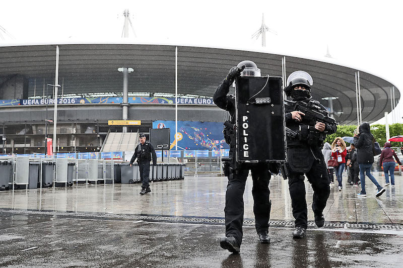 Euro 2016 : une fête sous pression