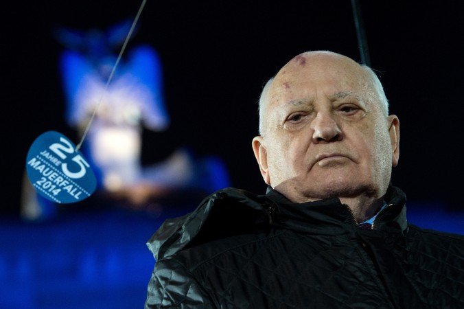 Mikhail Gorbatchev: « Le monde se prépare à la guerre »