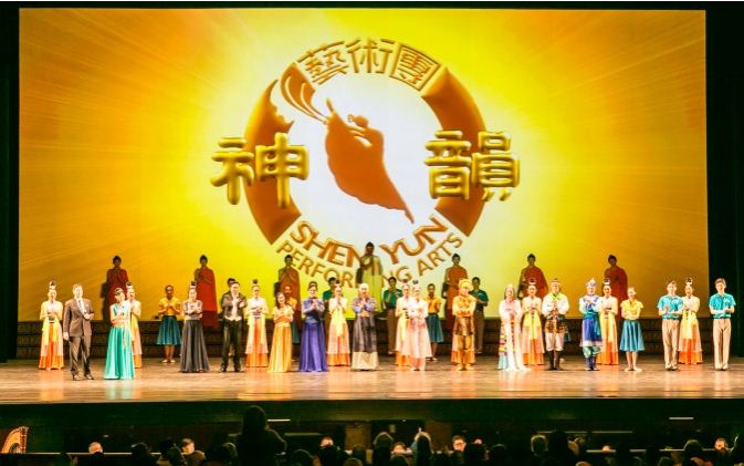 Des élus américains soutiennent les efforts de Shen Yun pour se produire à Hong Kong