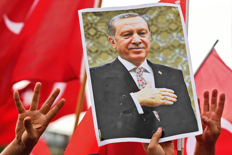 Le sultan Erdogan construit son trône