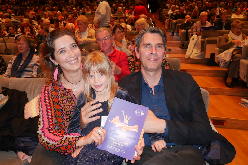 Quand des spécialistes de l’Art et de l’Histoire antique découvrent Shen Yun