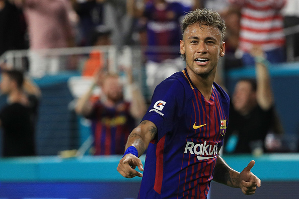 Neymar : le transfert du siècle sous tension