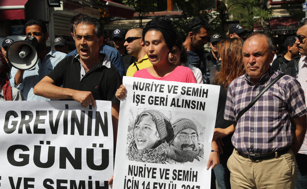 En Turquie, arrestation de plusieurs avocats d&rsquo;enseignants en grève de la faim