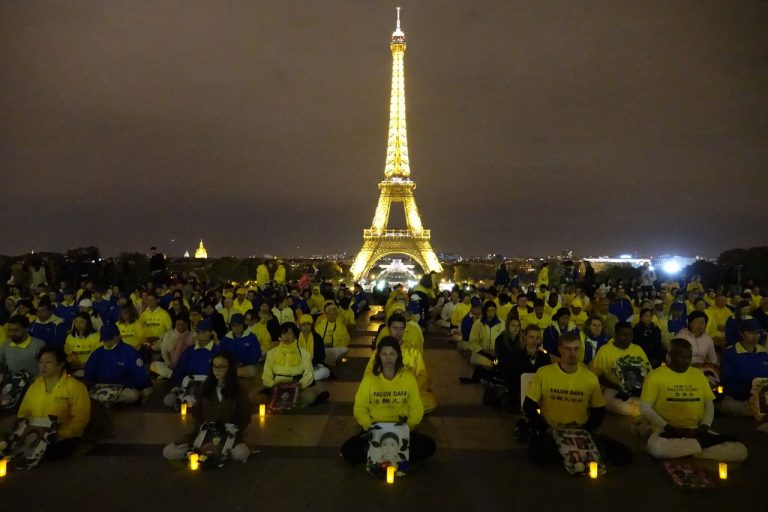 La pression policière sur les pratiquants de Falun Gong chinois augmente à l’approche du Congrès du PCC
