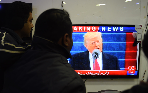 Etats-Unis : Trump dépêche ses diplomates et militaires au Pakistan