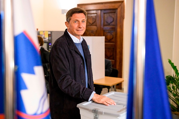 Slovénie : Pahor, surnommé le « président Instagram », en tête du 1er tour