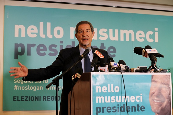 Italie : la droite emporte les élections en Sicile