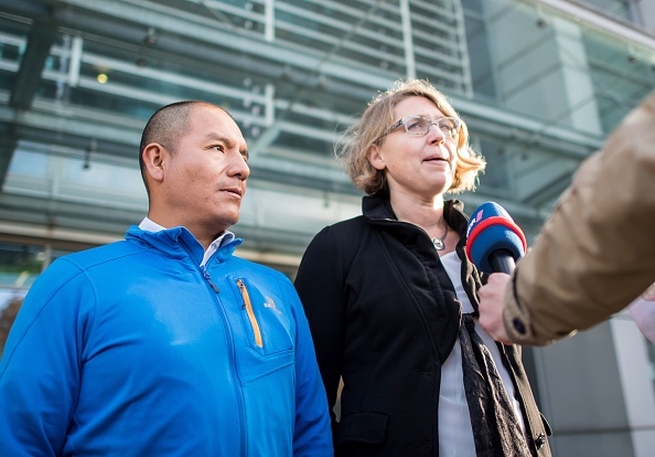 Climat : un fermier péruvien porte plainte contre un géant de l&rsquo;énergie devant la justice allemande