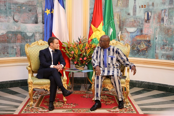 Burkina : Macron promet de « déclassifier » tous les documents sur l&rsquo;assassinat de Sankara