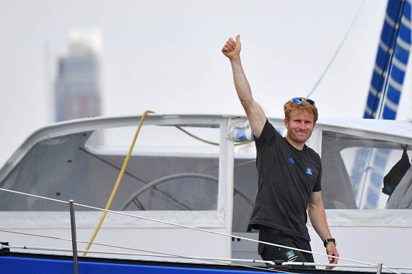 Tour du monde solitaire : Gabart à toute vitesse