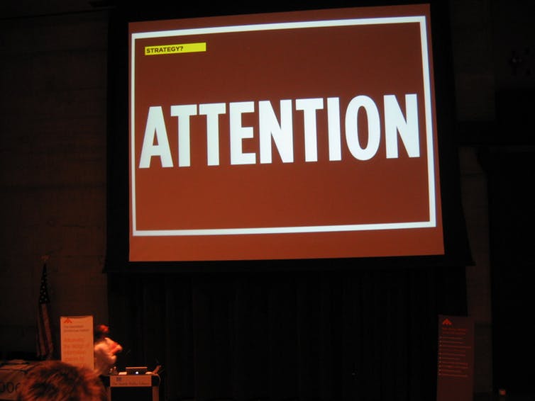 La monétisation excessive de l’attention conduit-elle à l’addiction ? L’urgence à la déconnexion numérique