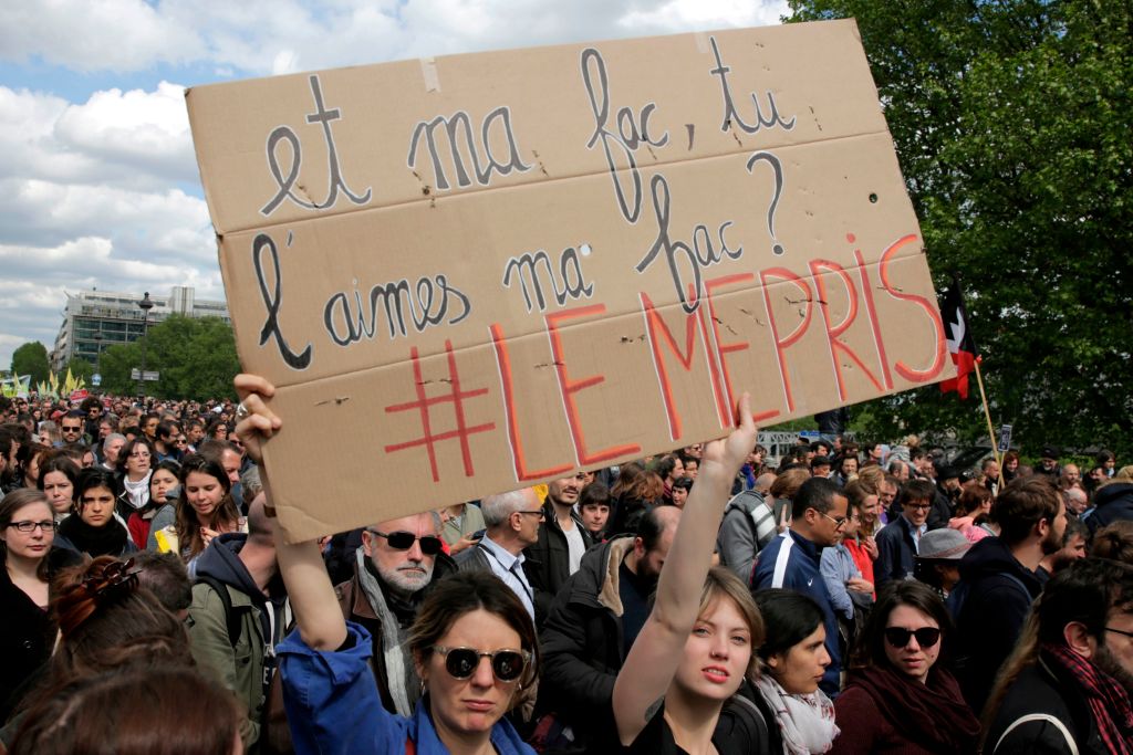 Godard sur les écrans de Cannes, mais absent des marches