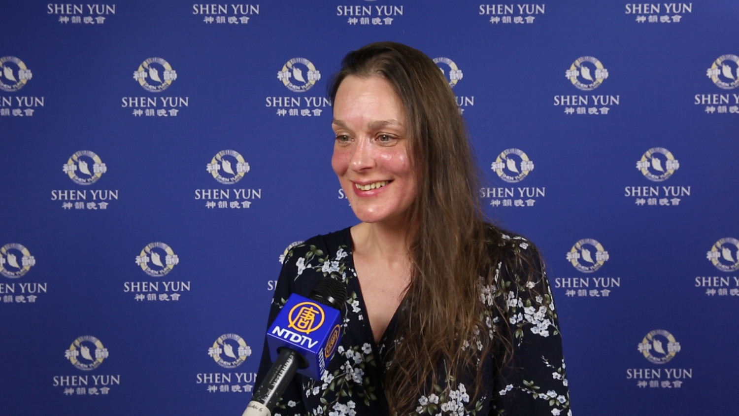 Shen Yun : « Je n’avais jamais rien vu d’aussi beau », dit une styliste