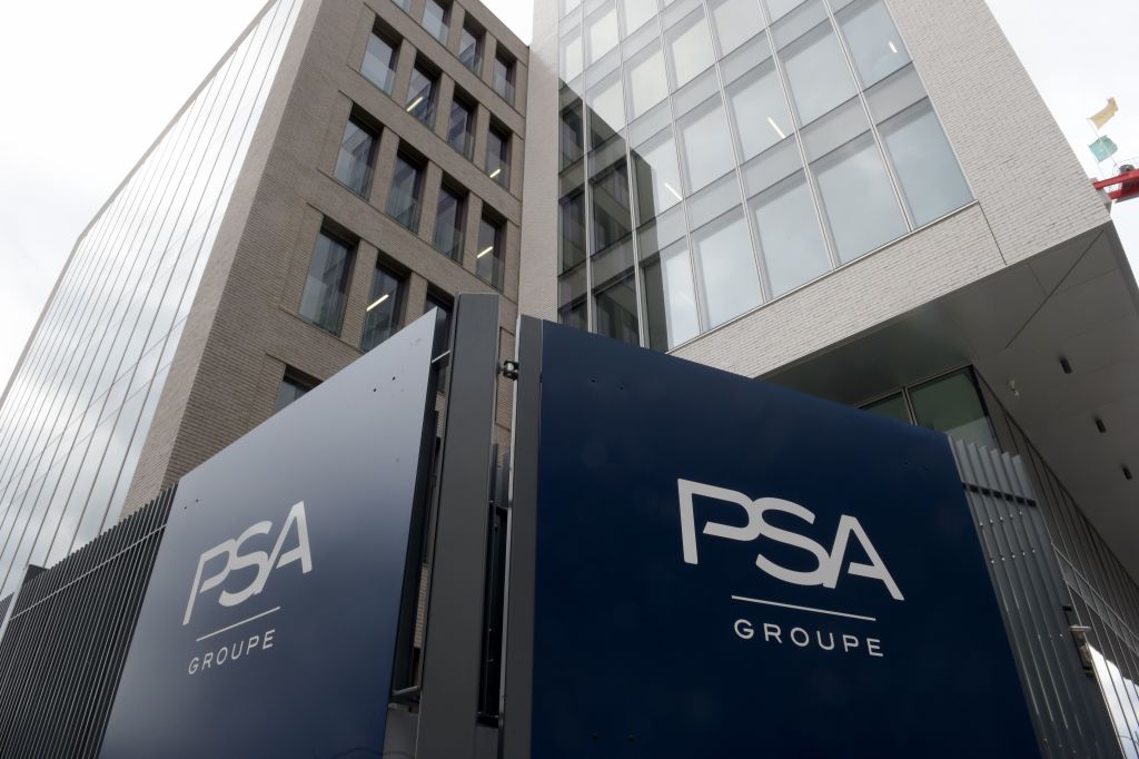 Sanctions américaines: le groupe automobile français PSA prépare son retrait d&rsquo;Iran