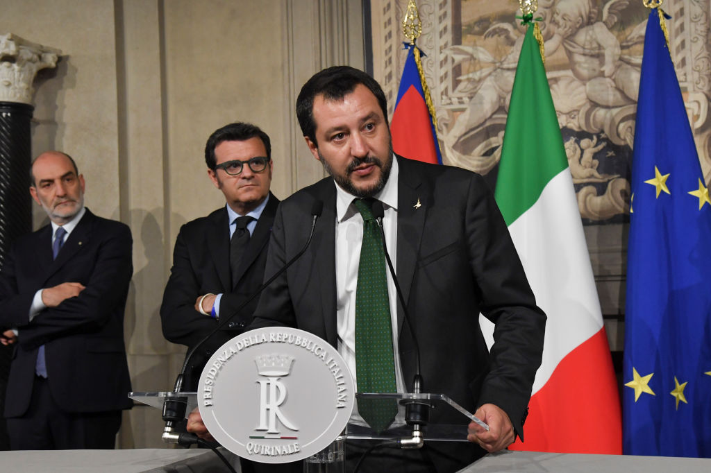 Salvini en Sicile pour marteler la nouvelle ligne italienne sur l&rsquo;immigration