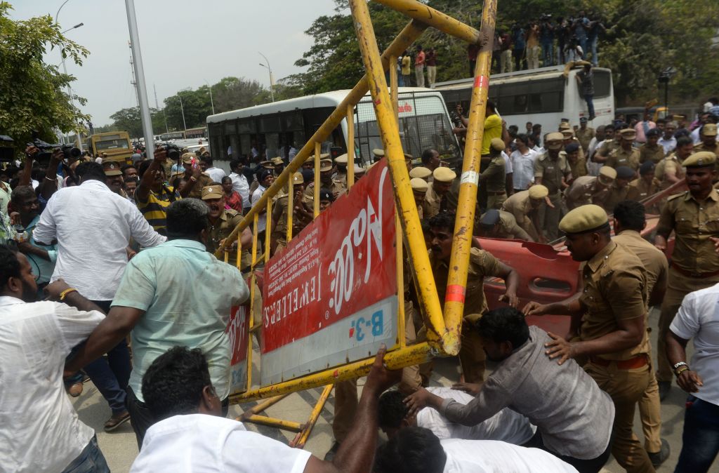 Inde: des rumeurs sur WhatsApp déclenchent une vague d&rsquo;agressions