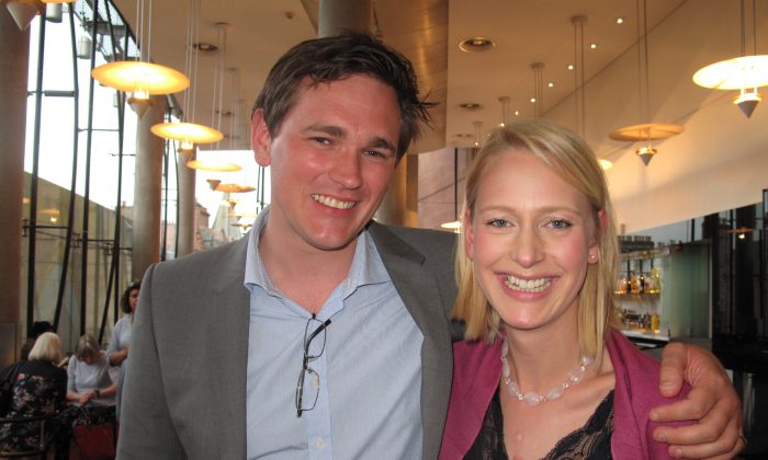 Un médecin apprécie l’histoire décrite par Shen Yun