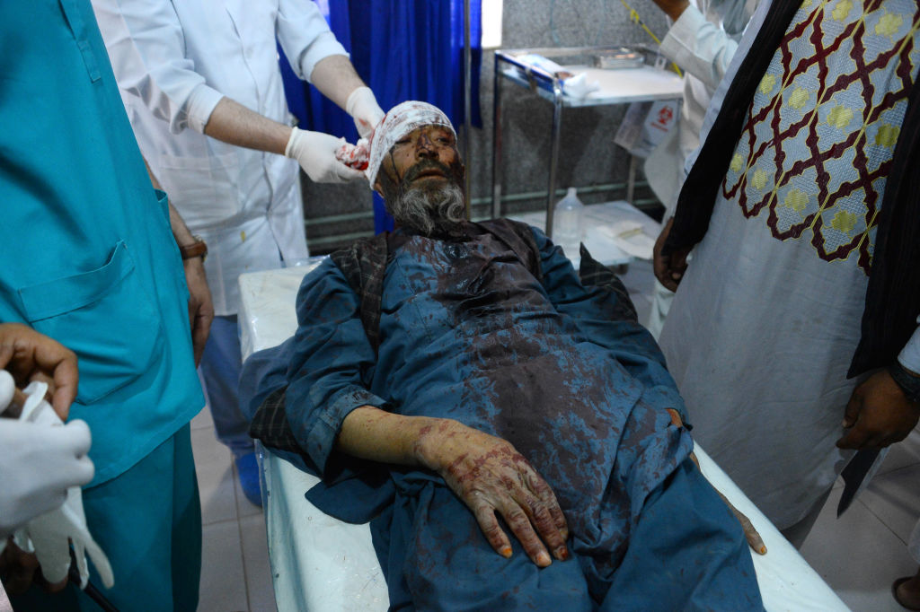 Afghanistan : un bus saute sur une mine, 11 morts, 31 blessés