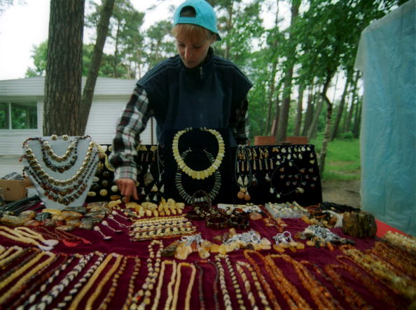 Chasseurs d&rsquo;ambre et de fossiles de dinosaure en Birmanie