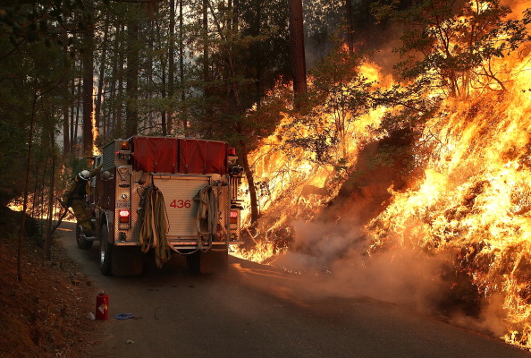 USA: l&rsquo;incendie près du parc de Yosemite s&rsquo;étend