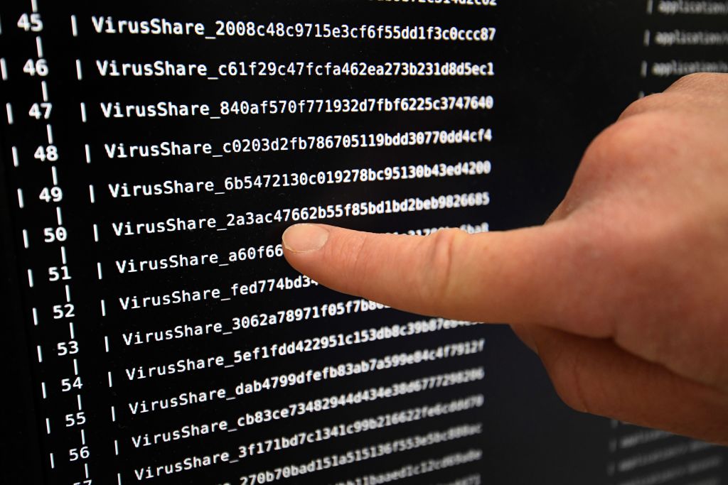 Singapour dénonce un vol massif de dossiers médicaux