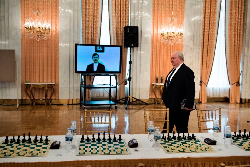 La Fédération d&rsquo;échecs écarte son excentrique président russe