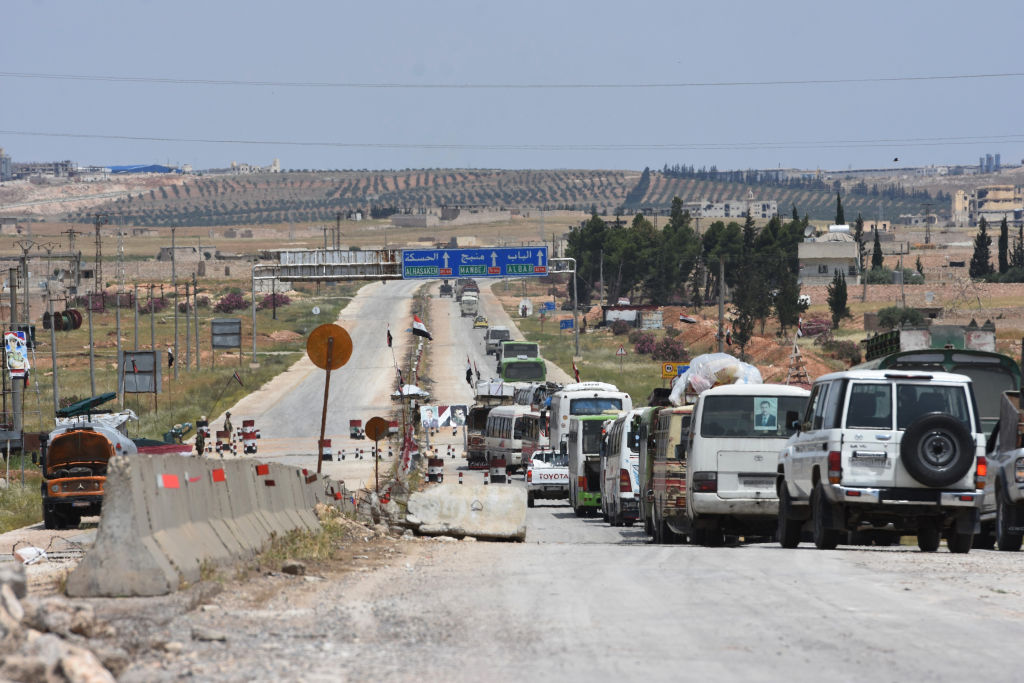 Accord pour évacuer les deux dernières localités assiégées de Syrie (OSDH)