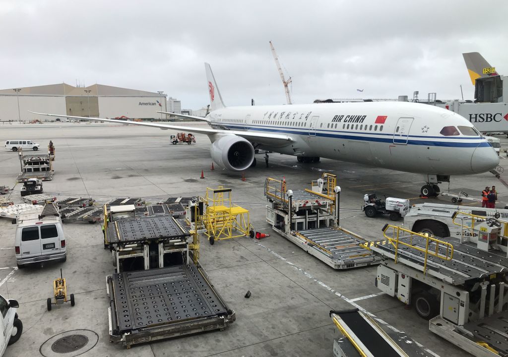 Un vol Paris-Pékin fait demi-tour après une alerte « terroriste », annonce Air China