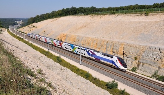 TGV marocain : entrée en service fin 2018 , le premier d&rsquo;Afrique