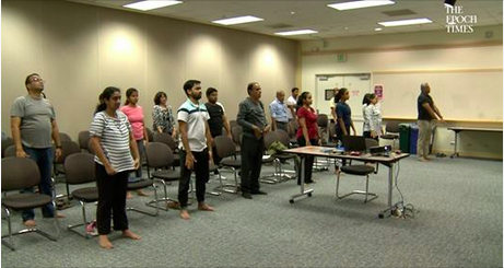 Aperçu sur une classe de méditation qui semble avoir été profitable aux nouveaux élèves