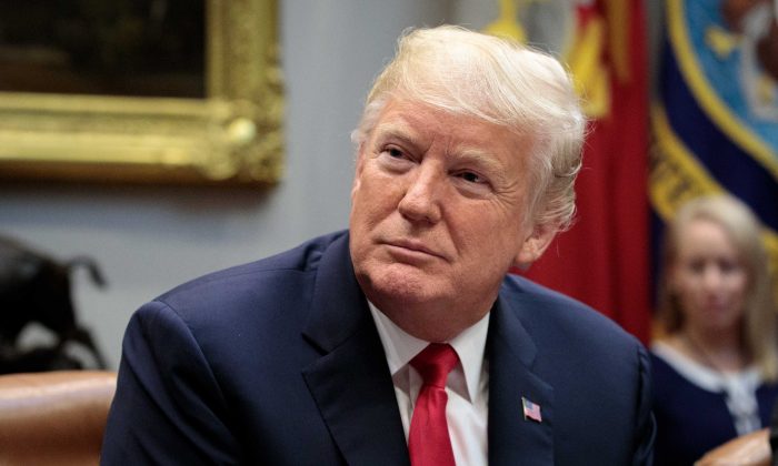 Donald Trump ordonne une déclassification exhaustive des documents d’enquête sur la Russie