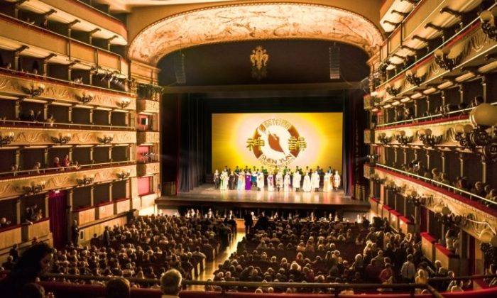 Malgré les tentatives de Pékin de déjouer les tournées de Shen Yun en Europe et ailleurs, la compagnie s’épanouit