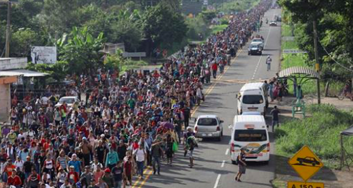 États-Unis : des groupes de milice commencent à se déployer à la frontière américaine alors que les gardes-frontière mettent en garde contre «d’éventuels civils armés»