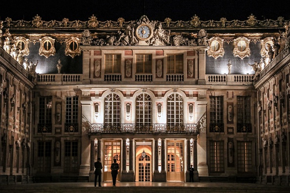 Versailles : l&rsquo;hygiène était-elle vraiment déplorable à la cour de France?