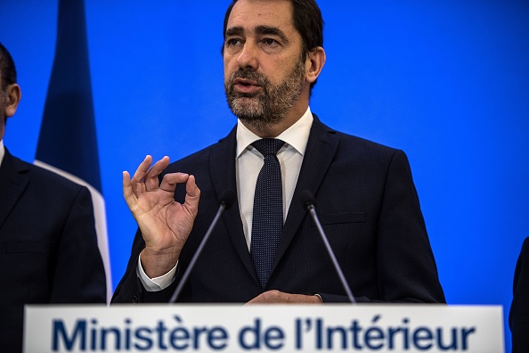 « Gilets jaunes »: 125 000 manifestants en France et 1385 interpellations selon Christophe Castaner