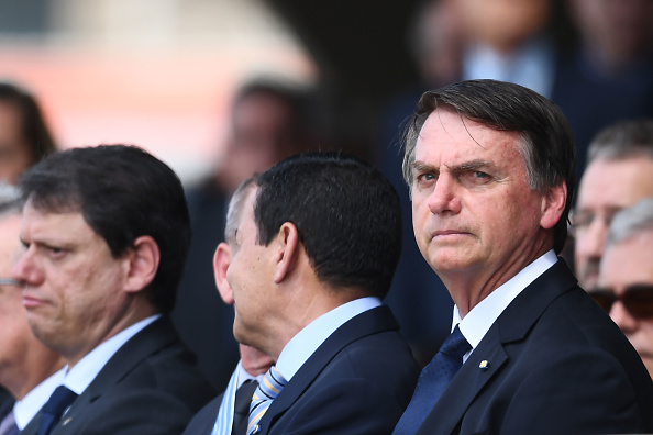 Bolsonaro : « Libérer le peuple du socialisme et du politiquement correct »
