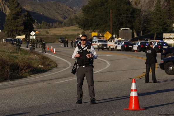 Fusillade près de Los Angeles aux Etats-Unis: 3 morts, 4 blessés (police)