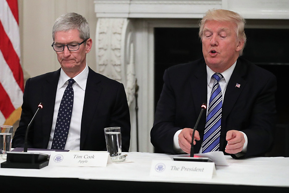 Trump à Apple: « Fabriquez vos produits aux Etats-Unis »