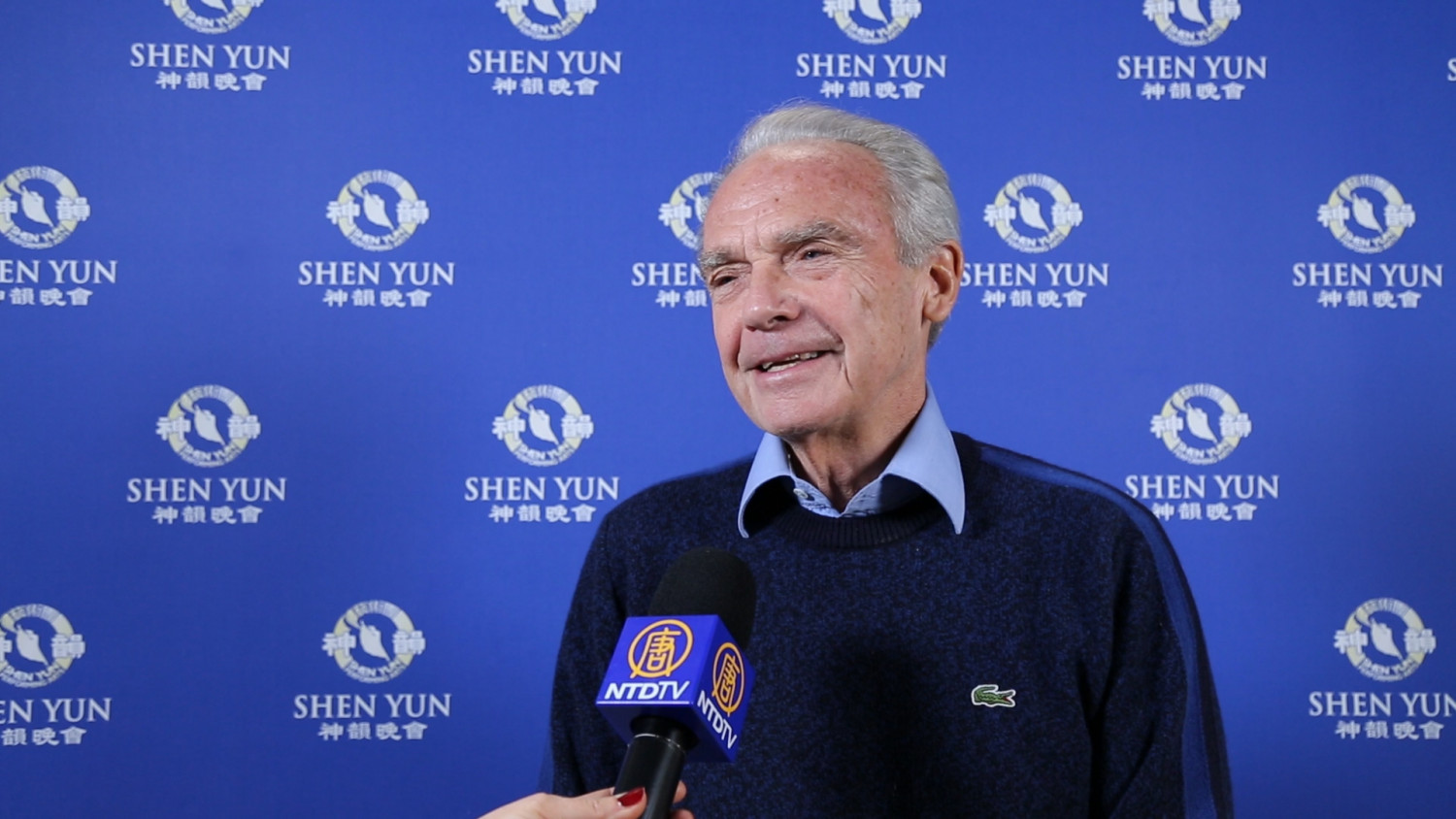 Shen Yun : un dirigeant d&rsquo;entreprise pris dans une « explosion de couleurs »