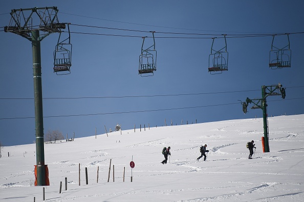 Une fillette retrouvée inconsciente sur un télésiège en Haute-Savoie
