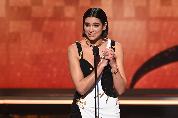 Grammy Awards: la chanteuse britannique Dua Lipa « révélation de l&rsquo;année »