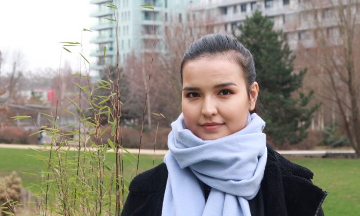 Une Ouïghoure demande à Emmanuel Macron de faire libérer sa mère persécutée en Chine