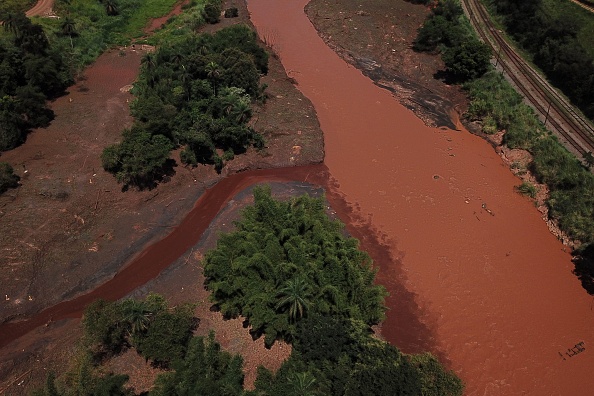 Rupture d&rsquo;un barrage au Brésil: deux mois après, « on ne peut pas appeler ça de l&rsquo;eau »